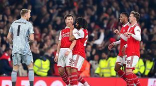 拉富恩特审 拉富恩特审